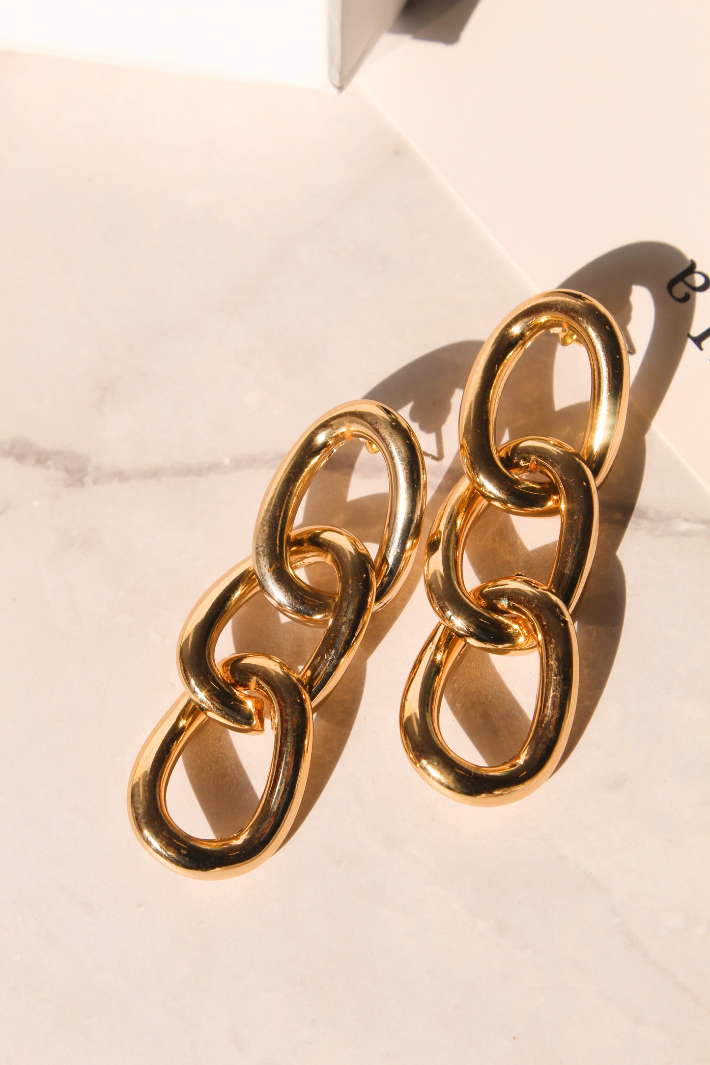 Chain Gold Earrings
