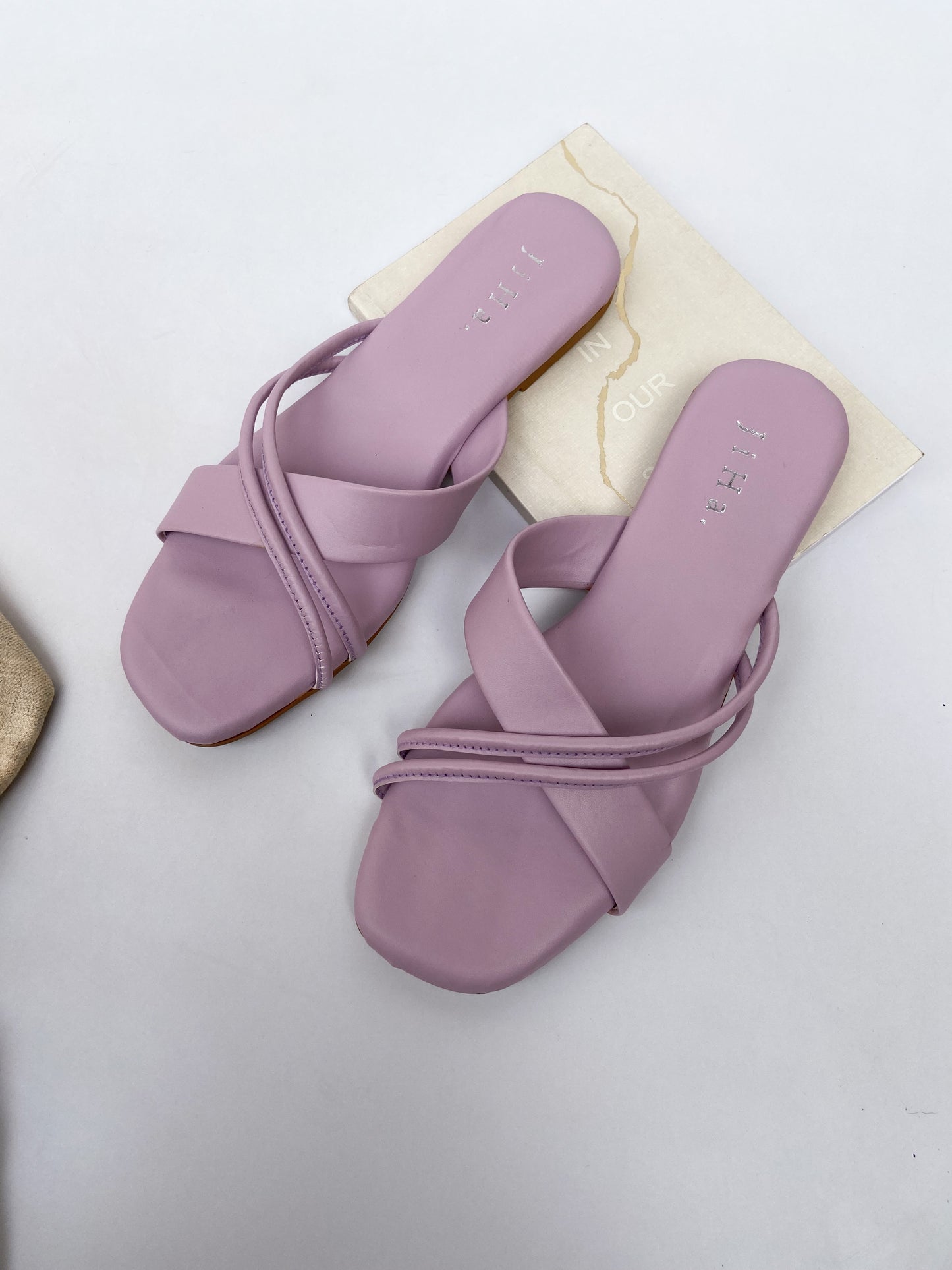 Lilac Minimalist Criss Cross Basic Strap Flats Sandals