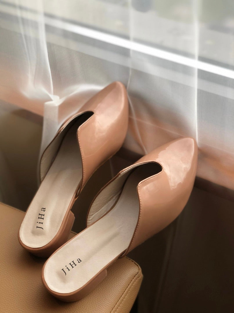 Nude Point Toe Flat Mules Sandals